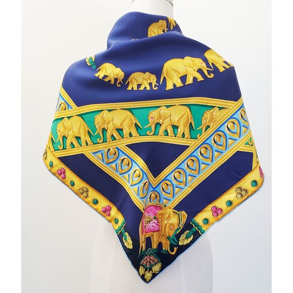 Cartier Multi-Color Multi-Elephants Silk Jacquard "Must de Cartier" Scarf Wrap - Picture 2 of 8